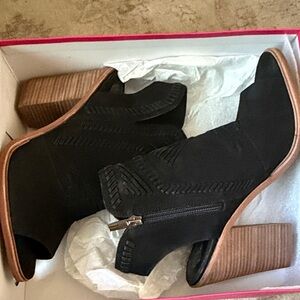 Vince Camuto Black Heeled Boots with Tan Accents